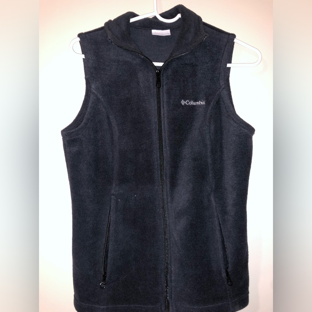 Columbia vest